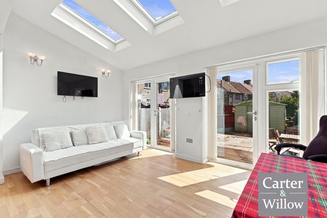 84, Langhorne Road, Dagenham photo 4