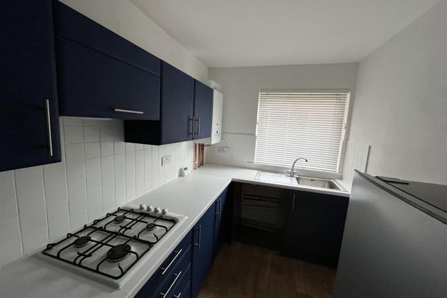 Flat for sale in River View, Tynemouth, North Shields
