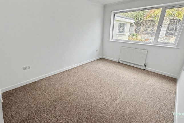 3, Chestnut Drive, Brixham photo 4