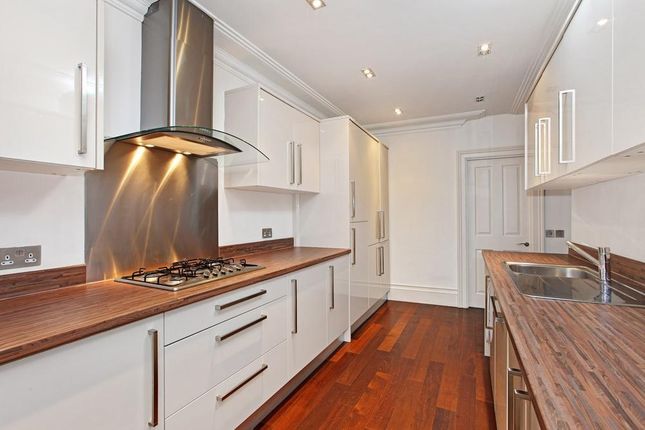 Randolph Crescent, London photo 2
