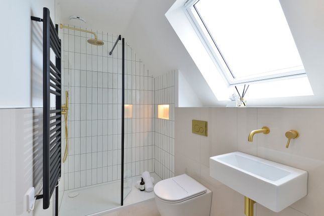 Plot 54 The Ashwood,, Alfold Gardens, Barons Drive, Cranleigh photo 4