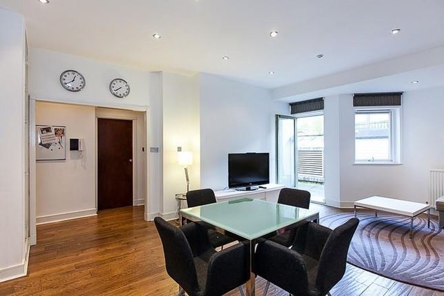 Flat for sale in Kensington Garden Sq, Westbourn Grove, Notting Hill