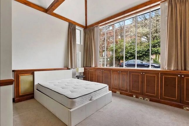 Flat to rent in Finchley Road, St Johns Wood