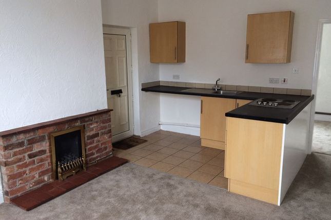 Thumbnail Flat to rent in Wagg Street, Congleton