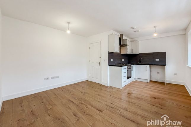 Flat 2, 231A Station Road, Harrow photo 3