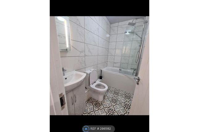 A Glossop Street, Glossop Street Apartments, Leeds photo 2