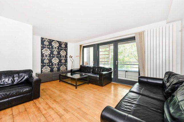 Thumbnail Flat for sale in Mile End Road, Whitechapel