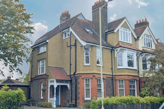 Leslie Lodge, Avenue Road - New Front Photo.Jpg
