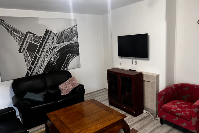 2, Fernhurst Road, Manchester photo 5