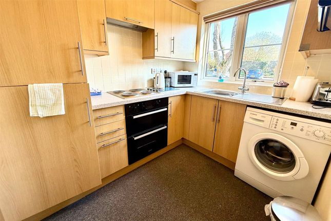 Flat 21, Meadow Court,, Bridge Street, Derbyshire photo 3