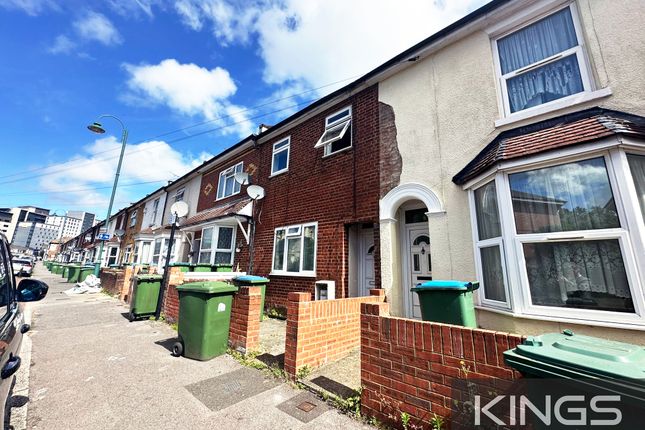 Thumbnail Semi-detached house to rent in Brintons Road, Southampton