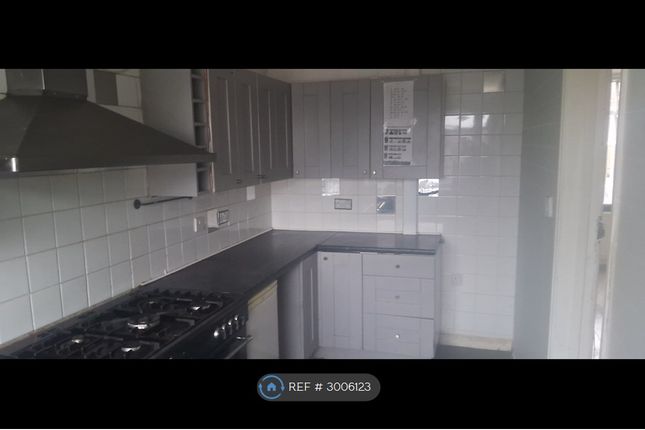 Avonlea Road, Droylsden, Manchester photo 4