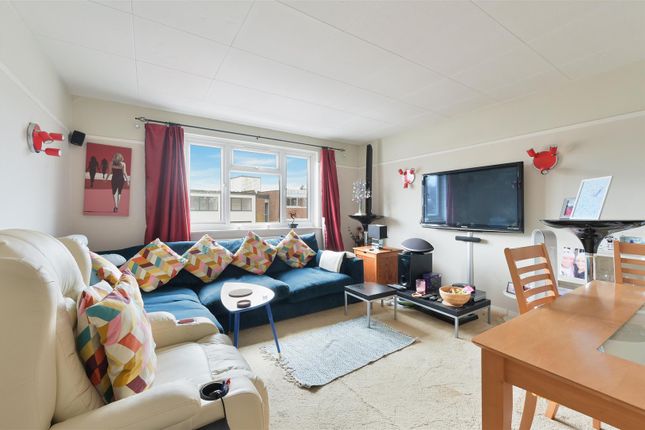 Flat for sale in High Street, Banstead