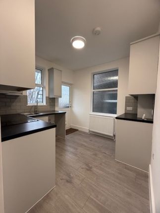 36, Ashbourne Avenue, Harrow photo 5