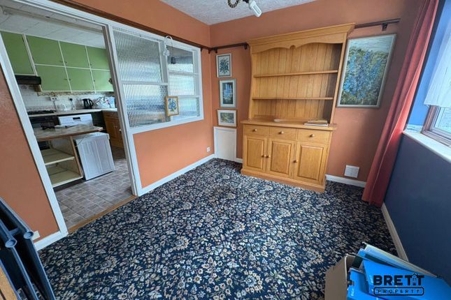 6, Court Rise, Milford Haven photo 3