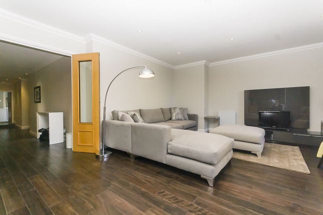 Thumbnail Flat to rent in 5 Chicheley Street, County Hall Apartments, Waterloo, London, London