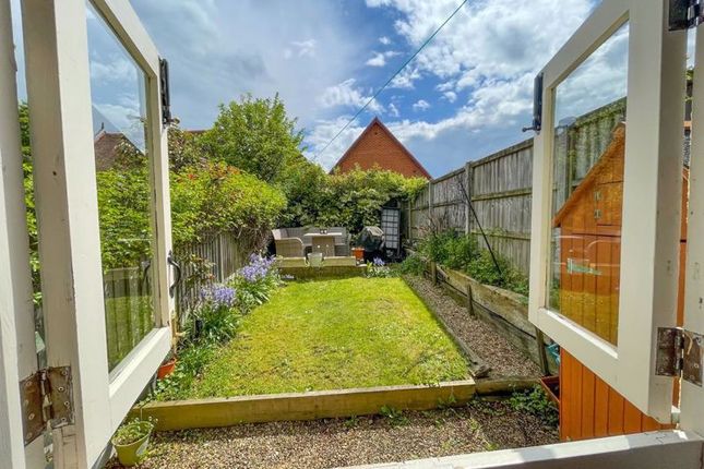 End terrace house for sale in Bell Lane, Northchurch