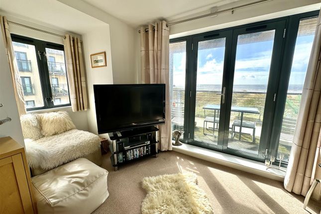 Flat for sale in St. Christophers Court, Marina, Swansea