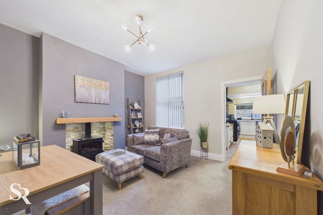 39 Manchester Road, High Peak photo 3