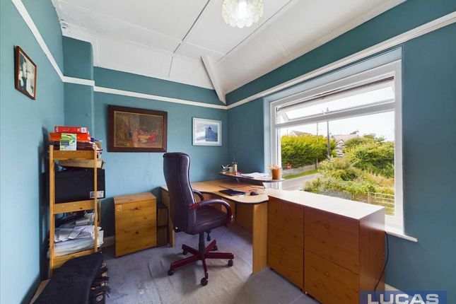 Bedroom 4/Office