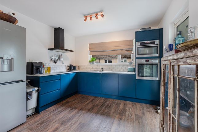 5 Vicarage Grove, Stoke Gabriel, Totnes photo 4
