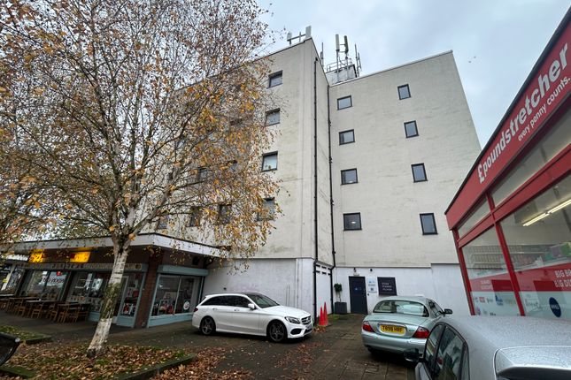 Studio studio on J5 37 London House, Hide Street, Stoke-on-Trent, £18,000