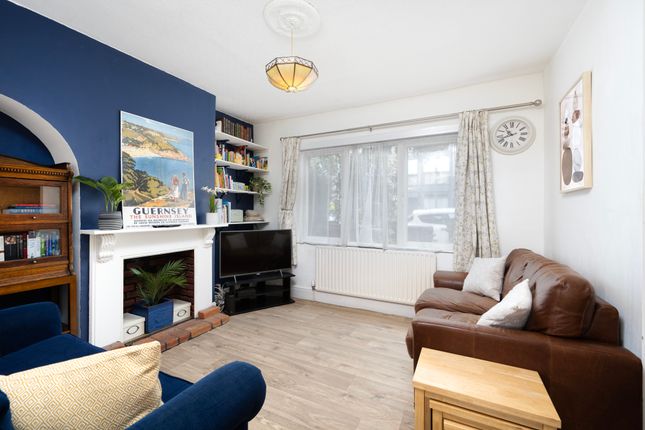 Thumbnail Town house to rent in Dunedin Road, London