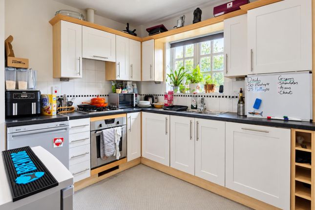 33, Reffield Close, Towcester photo 3