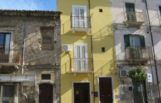 Town house for sale in Pescara, Tocco Da Casauria, Abruzzo, Pe65028