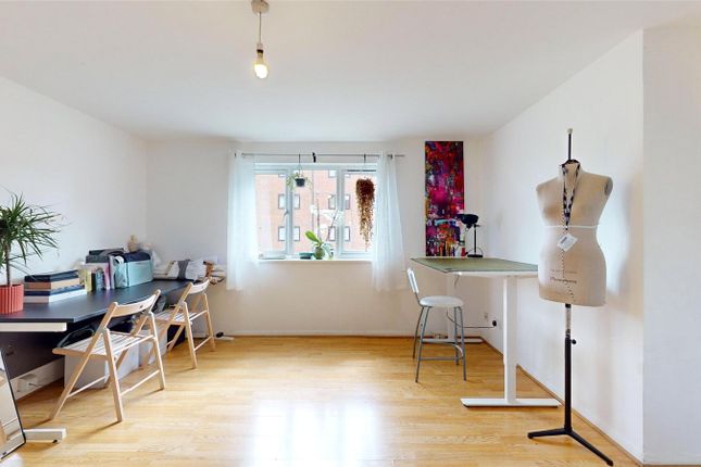 12,, Donne House, London photo 2