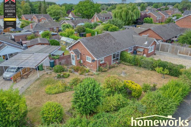 2-bed house on 7, Kennedy Close, Dereham, £175,000