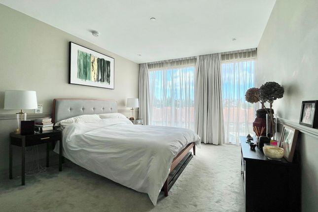 Flat 59, Queens Wharf, London photo 2