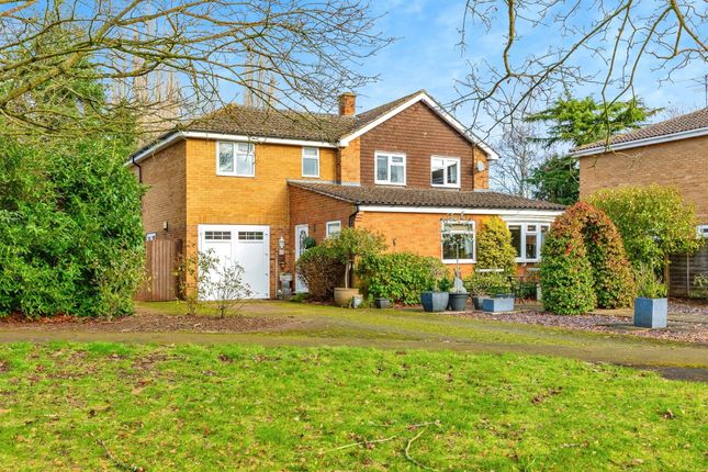 Thumbnail Detached house for sale in Meadway, Harrold, Bedford