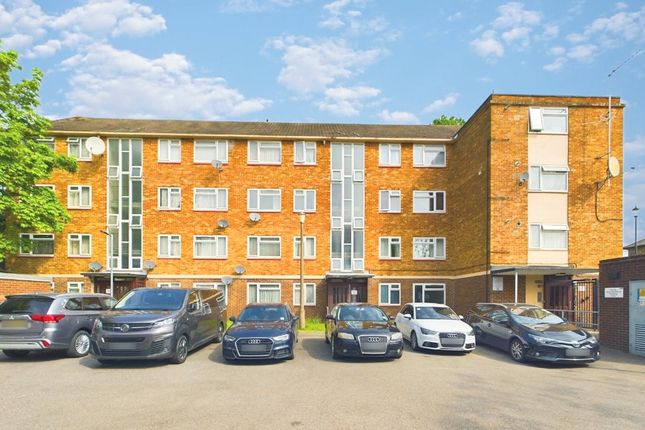 Thumbnail Flat for sale in Richmond Road, Forest Gate, London