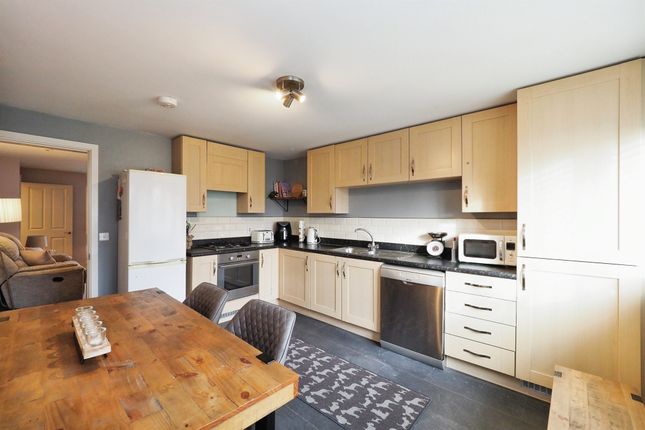 17, Sweet Leys Way, DERBY photo 3