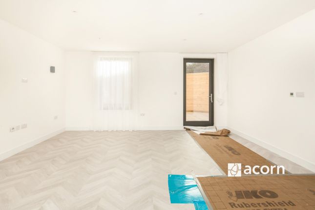 86Fa20B2-49Af-F01...