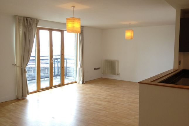 93 Western Beach, Western Beach Hanover Avenue, Royal Docks photo 3