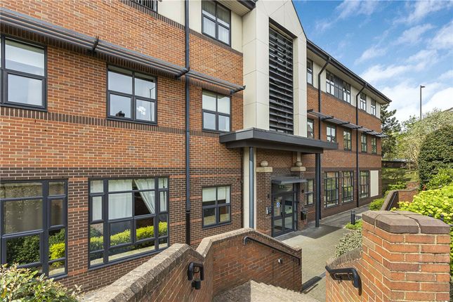 Flat for sale in Great North Road, Hatfield, Hertfordshire