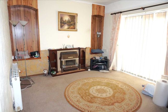 Kings Road, LLANDYBIE, Ammanford photo 4