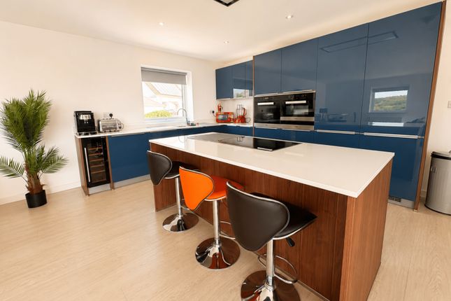 Toowoomba, 4 Gwel An Mor Rhubarb Hill, Newquay photo 3