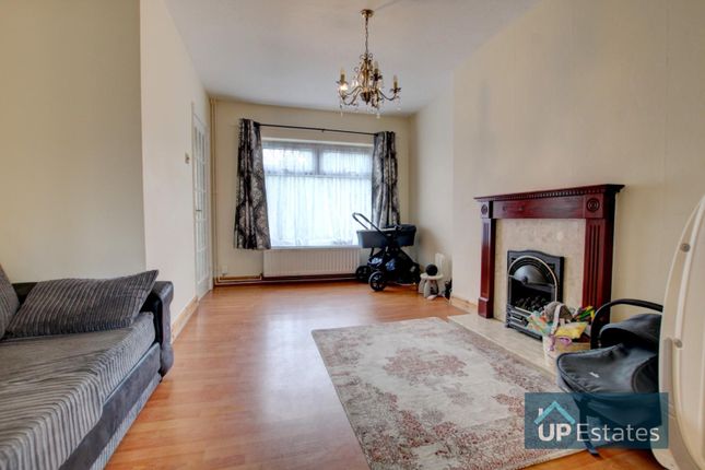 21, Diana Drive, Coventry photo 3