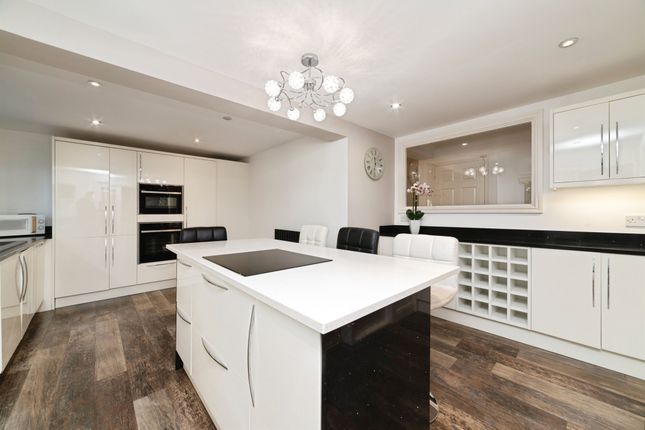 9, Ella Court, Hull photo 3