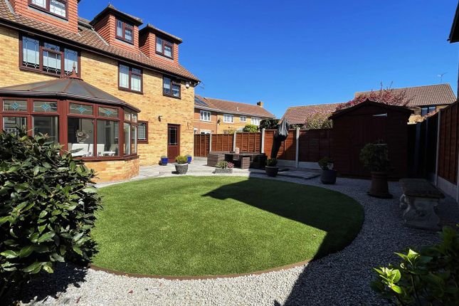 30, Anvil Way, Chelmsford photo 4