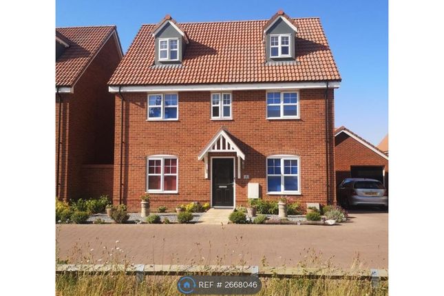 Front View Of 5 Bed Detached House