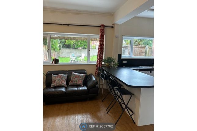 Kitchen/Living Space