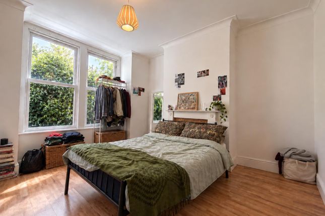14, Como Road, London photo 2