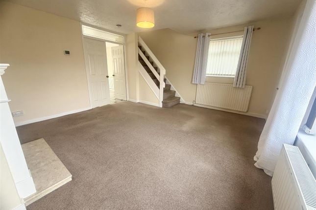 8, Hammerton Drive, Leeds photo 3