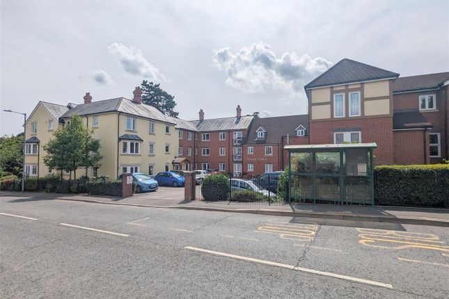 Flat for sale in Howsell Road, Malvern