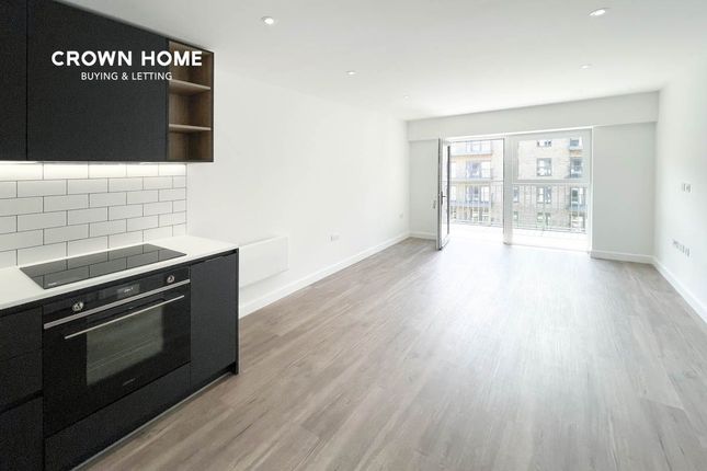 95 Fairbank House, London photo 4