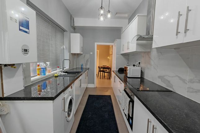 14 Shepherd Street, Sunderland photo 5